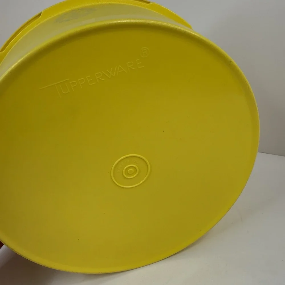 vintage Tupperware Servalier food storage canister 1970s Daffodil/harvest